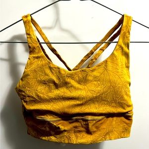Lululemon sports bra